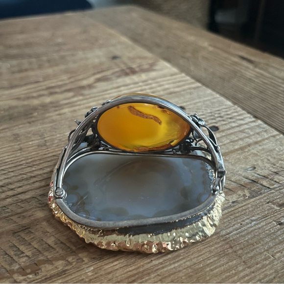 Vintage European Baltic Amber and Sterling Silver Oval Bracelet - One Of A Kind! - Picture 3 of 10